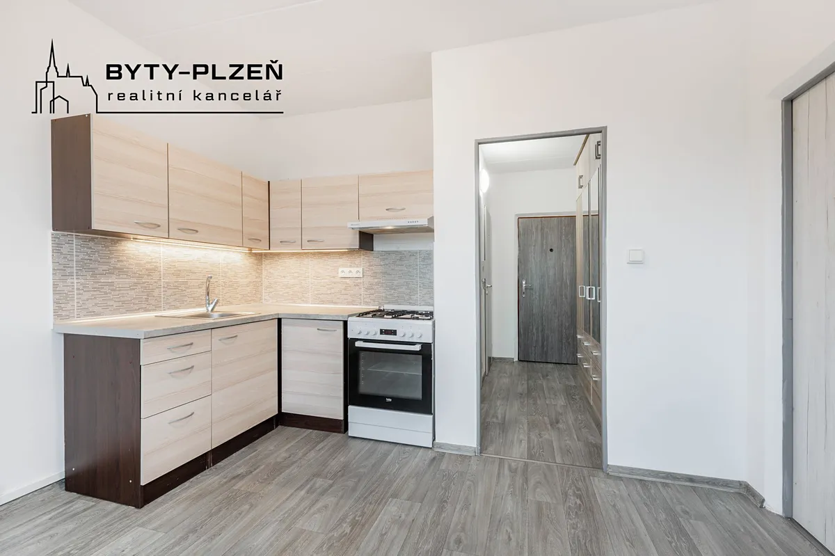 Pronájem bytu 1+1 39 m²